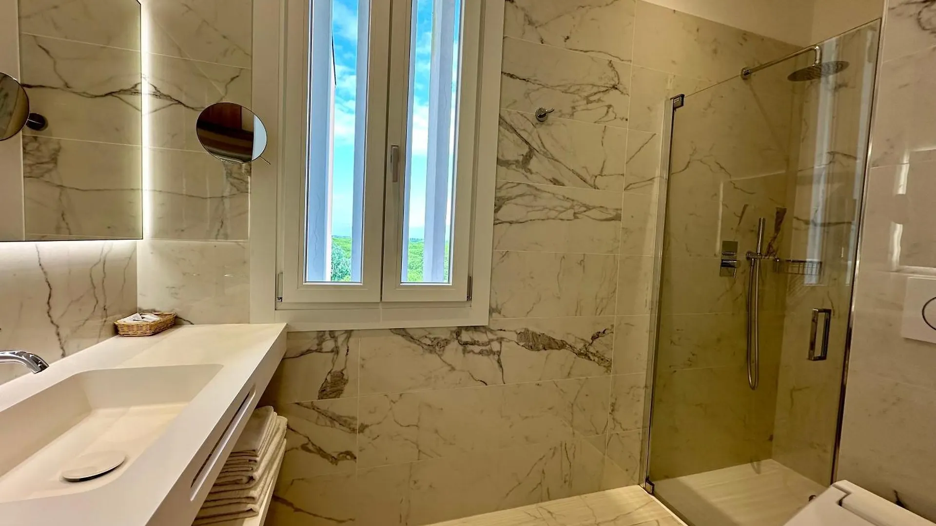 ****  Hotel Beau Rivage Pineta Lido di Jesolo Olaszország