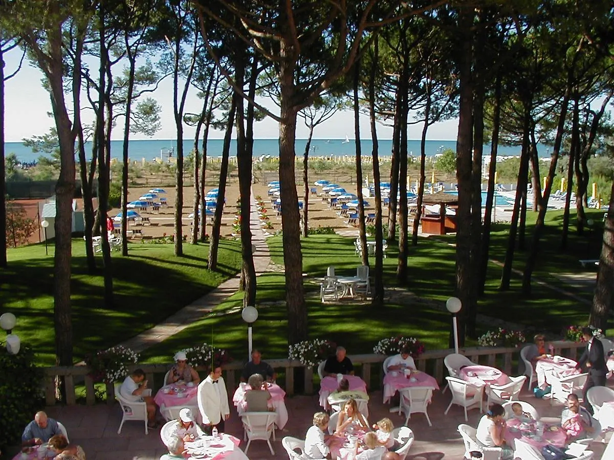 Hotel Beau Rivage Pineta Lido di Jesolo