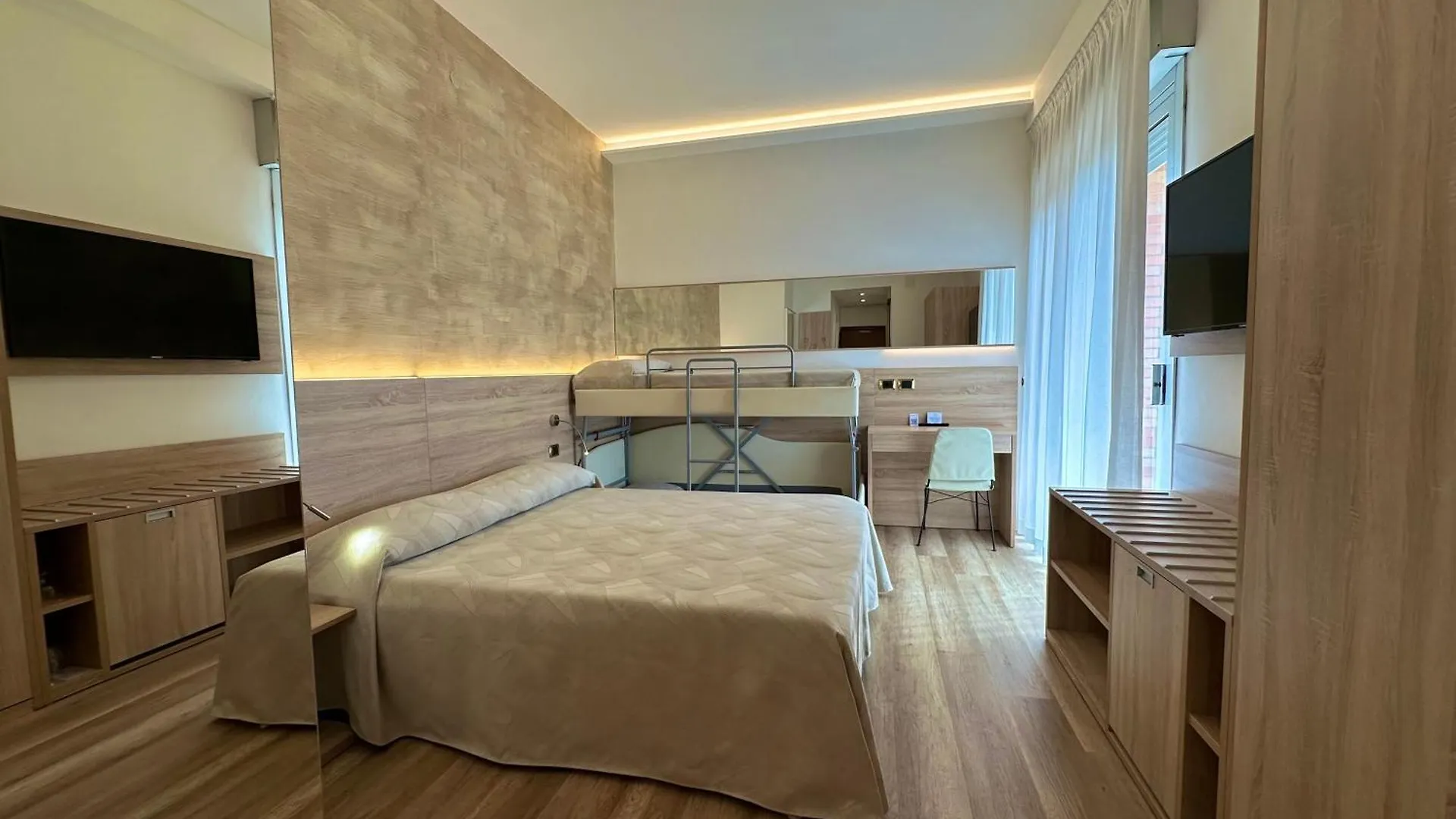 ****  Hotel Beau Rivage Pineta Lido di Jesolo Italy
